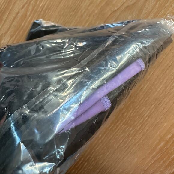 Ruby Ribbon Zip Front Sport Tank Black/Lilac Style 1786 Size 42 - Picture 7 of 7